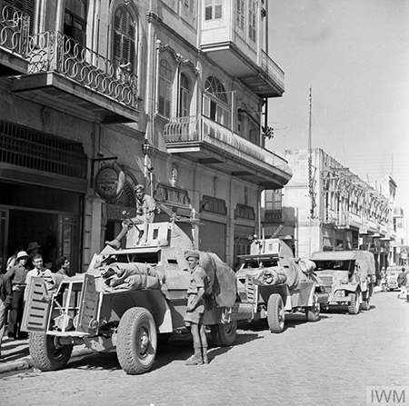 The British Army in the streets of Aleppo in 1941. (Courtesy of the Imperial War Museum.)